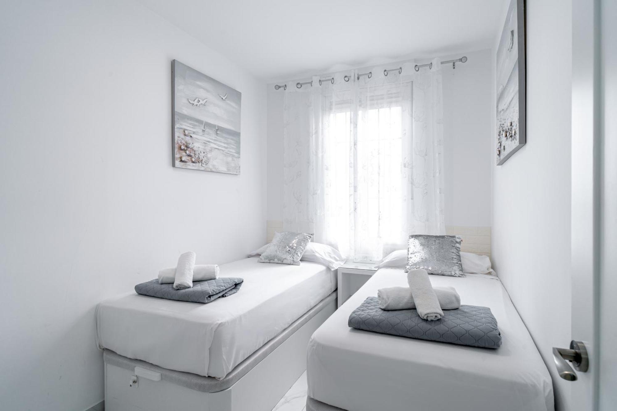 Blue Horizon Luxury Apartment Nerja Extérieur photo